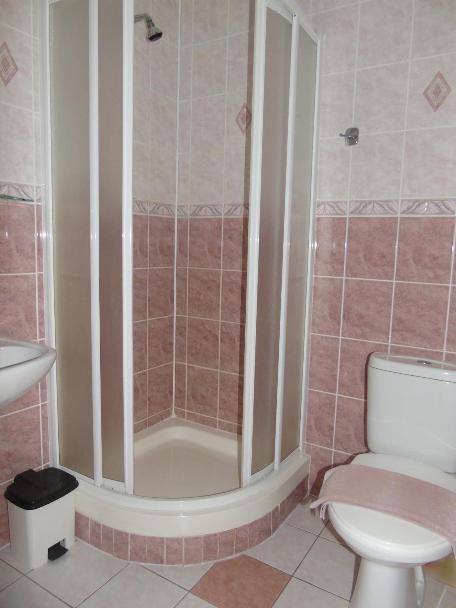 Toris Inn Тринец Екстериор снимка