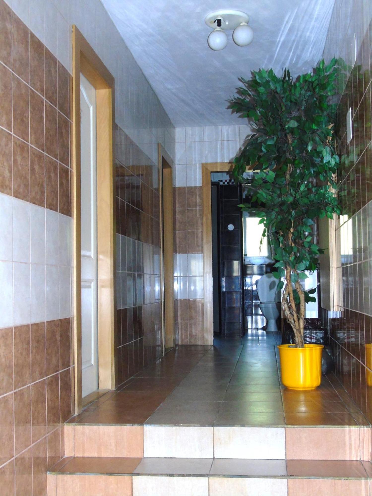 Toris Inn Тринец Екстериор снимка