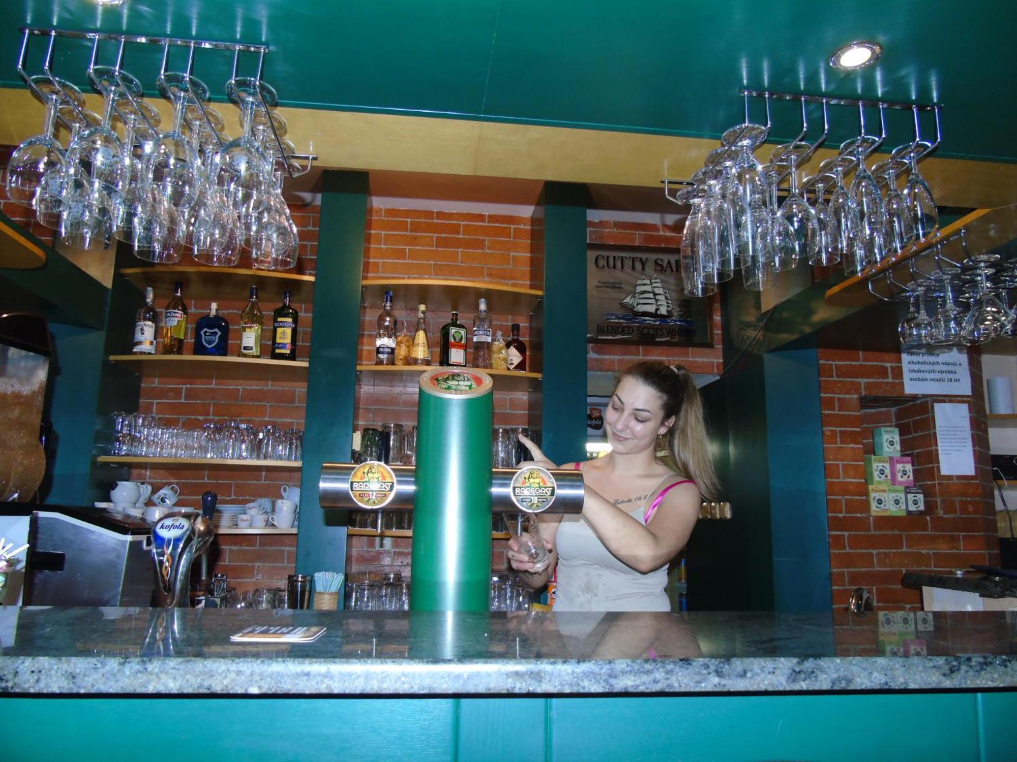 Toris Inn Тринец Екстериор снимка